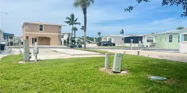 10701 S Ocean Drive