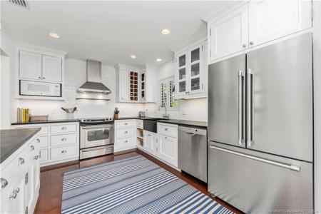 2514 NW Seagrass Drive