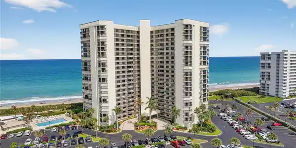 9550 S Ocean Drive