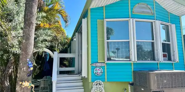 10725 S Ocean Drive