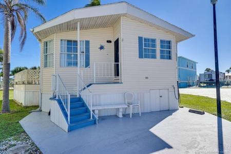10725 S Ocean Drive