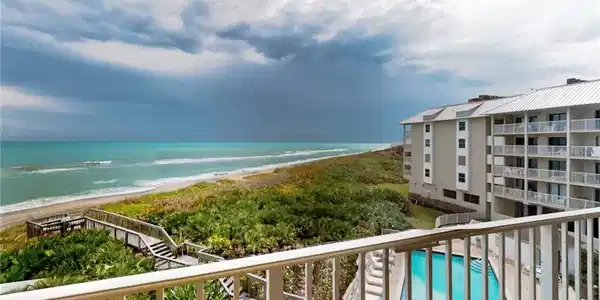 Image 4: Right off of the balcony. How incredible is this.