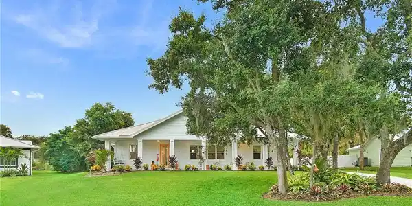 121 Eden Creek Lane