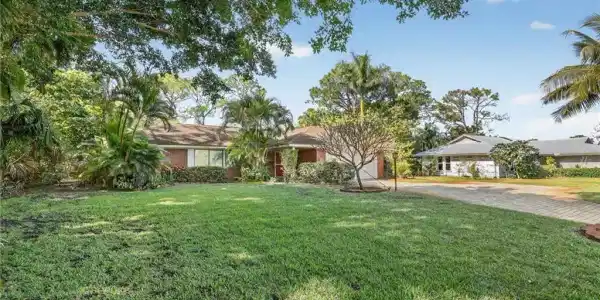 1444 NW Spruce Ridge Drive
