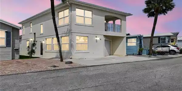 184 Nettles Boulevard