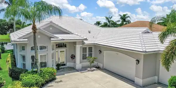 1732 SW Monarch Club Drive