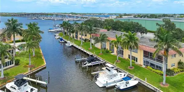 2600 S Kanner Highway