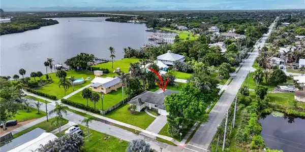 814 SW 29th Street