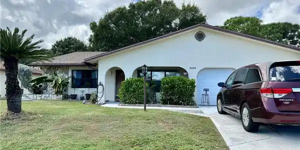2334 SE Bordeaux Court