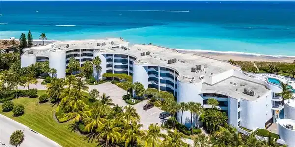 2001 SE Sailfish Point Boulevard