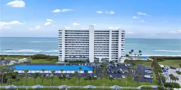 9600 S Ocean Drive