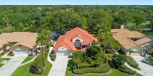 1512 NW Sweet Bay Circle