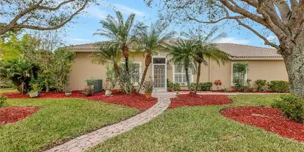 4414 NW Oak Branch Court