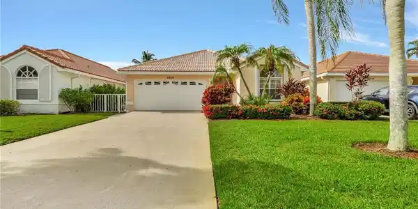 2300 SW Shoal Creek Trace
