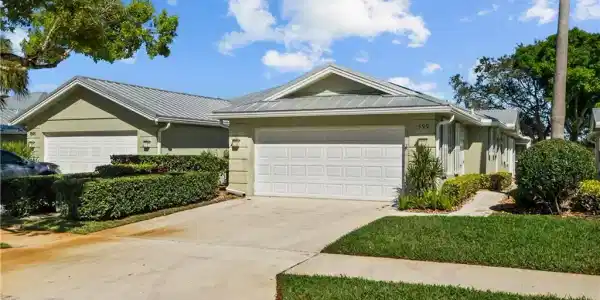 1599 SW Springfield Court