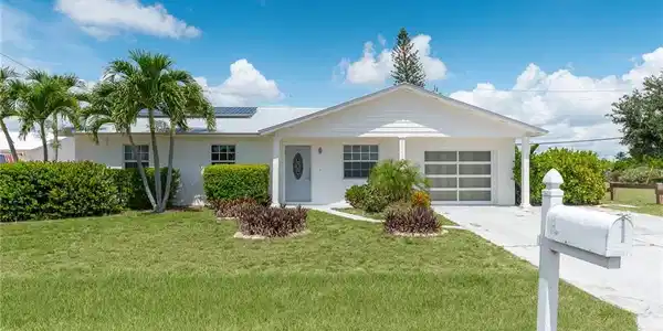 2204 NE 15th Drive