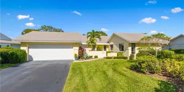 2106 NW Greenbriar Lane