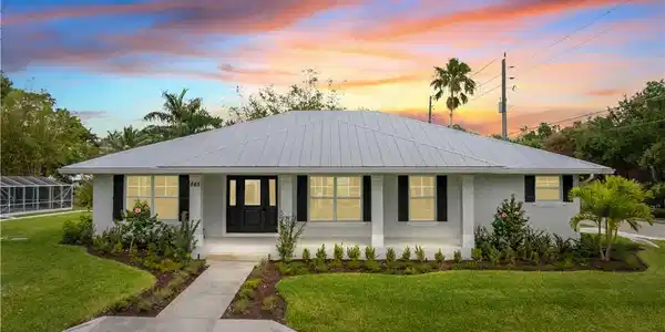845 SW 34th Terrace