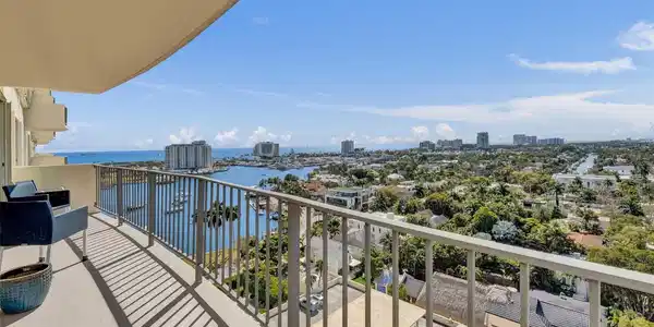 2500 E Las Olas Boulevard