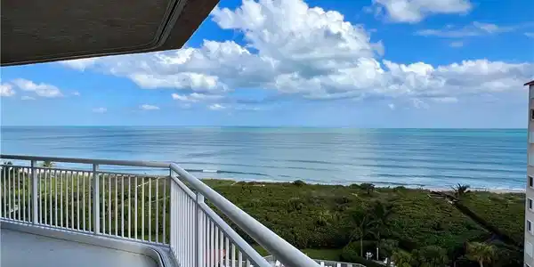 3880 N Hwy Highway A1a