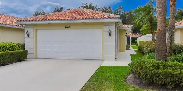 2443 SW Parkside Drive
