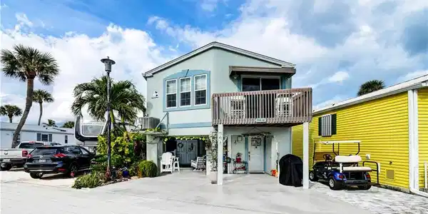 10725 S Ocean Drive
