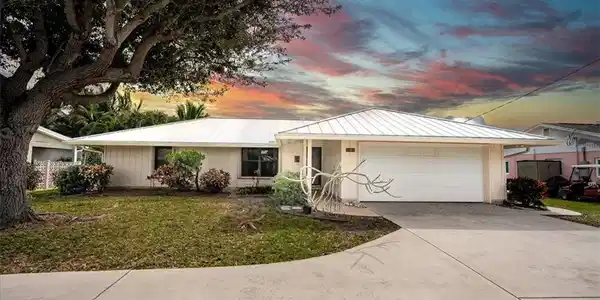1364 SW Egret Way SW