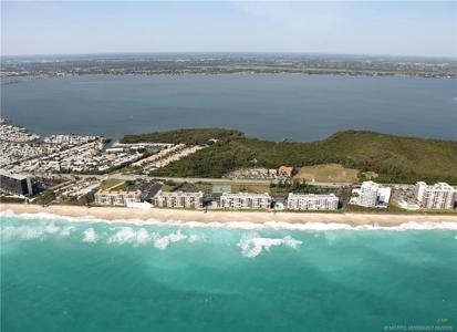 10200 S Ocean Drive