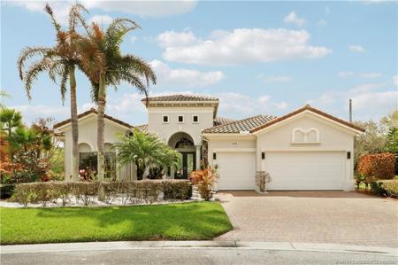 5628 SW Gray Fox Drive