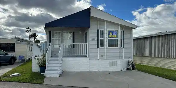 181 Nettles Boulevard