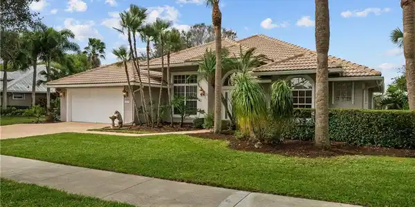2320 SW Danforth Circle