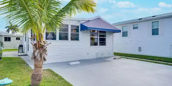 336 Nettles Boulevard