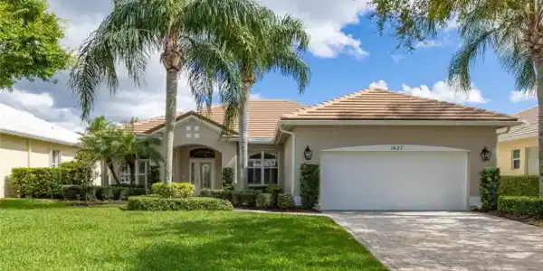 1627 SW Monarch Club Drive