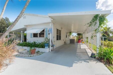 10885 SE Federal Highway