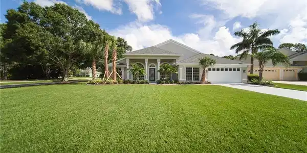 2601 SW Longboat Way
