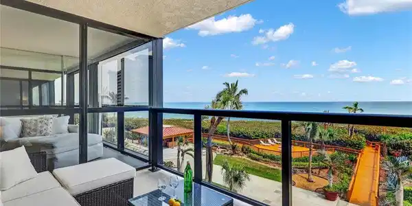 10410 S Ocean Drive