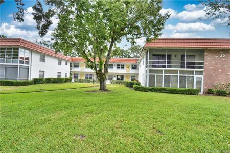 1225 NW 21st Street