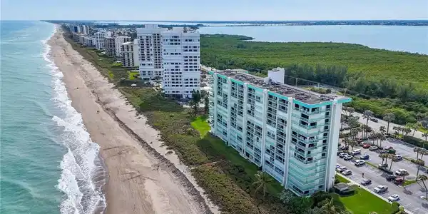 9940 S Ocean Drive