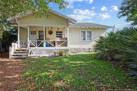 1566 NW 9th Avenue