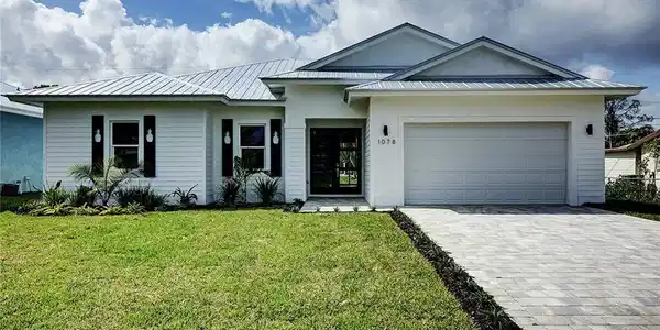 1078 NW 13th Street