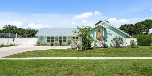 2633 SE Gowin Drive