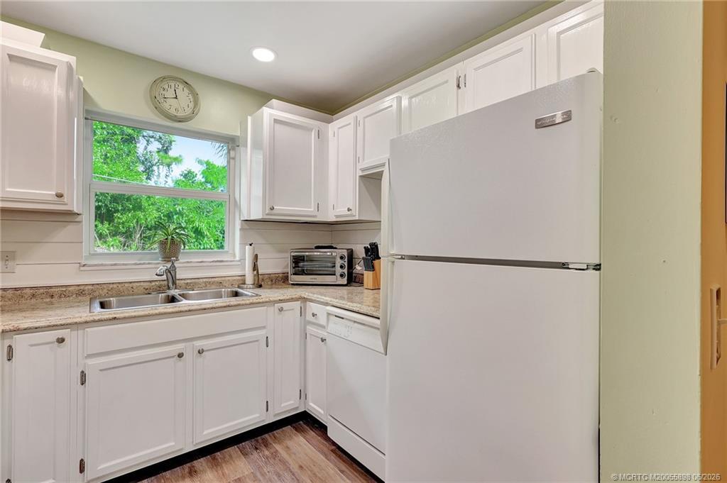 Image 3: Remodeled kitchen.