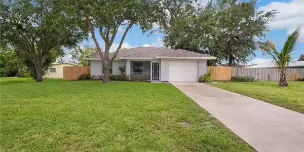 1094 NW 14 Th Street