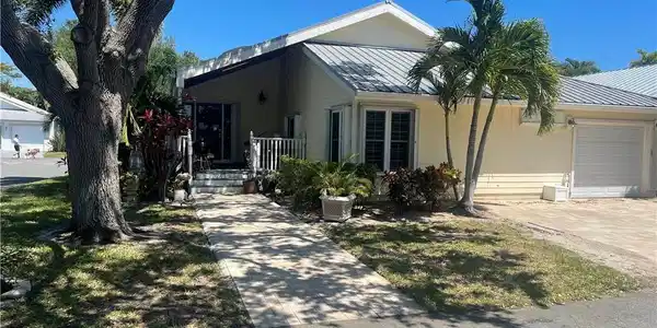 3247 NE Catamaran Terrace