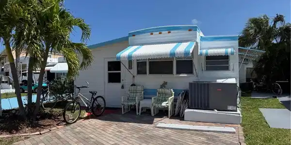 10701 S Ocean Drive