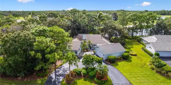 2103 NW Greenbriar Lane