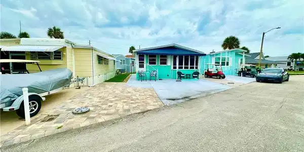 855 Nettles Boulevard