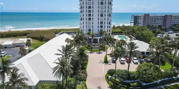 10072 S Ocean Drive
