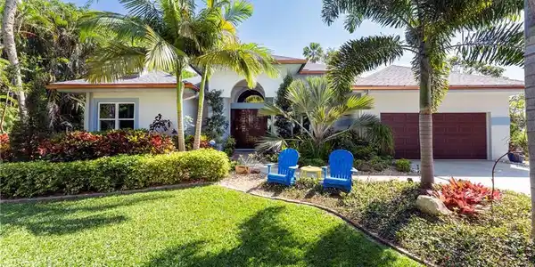 158 S River Road