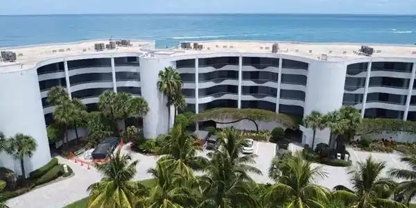 2001 SE Sailfish Point Boulevard